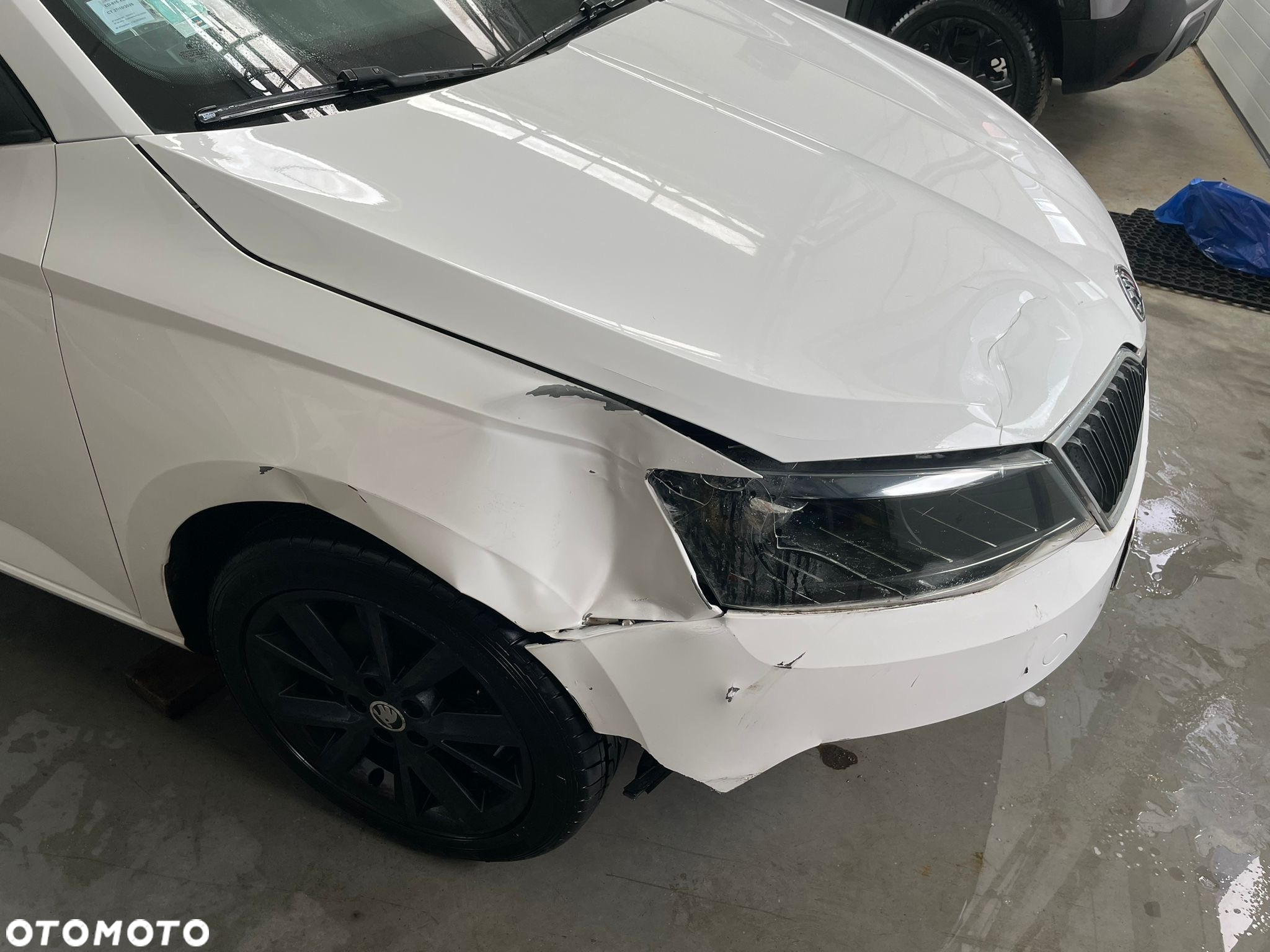 Skoda Fabia 1.2 TSI Active - 4
