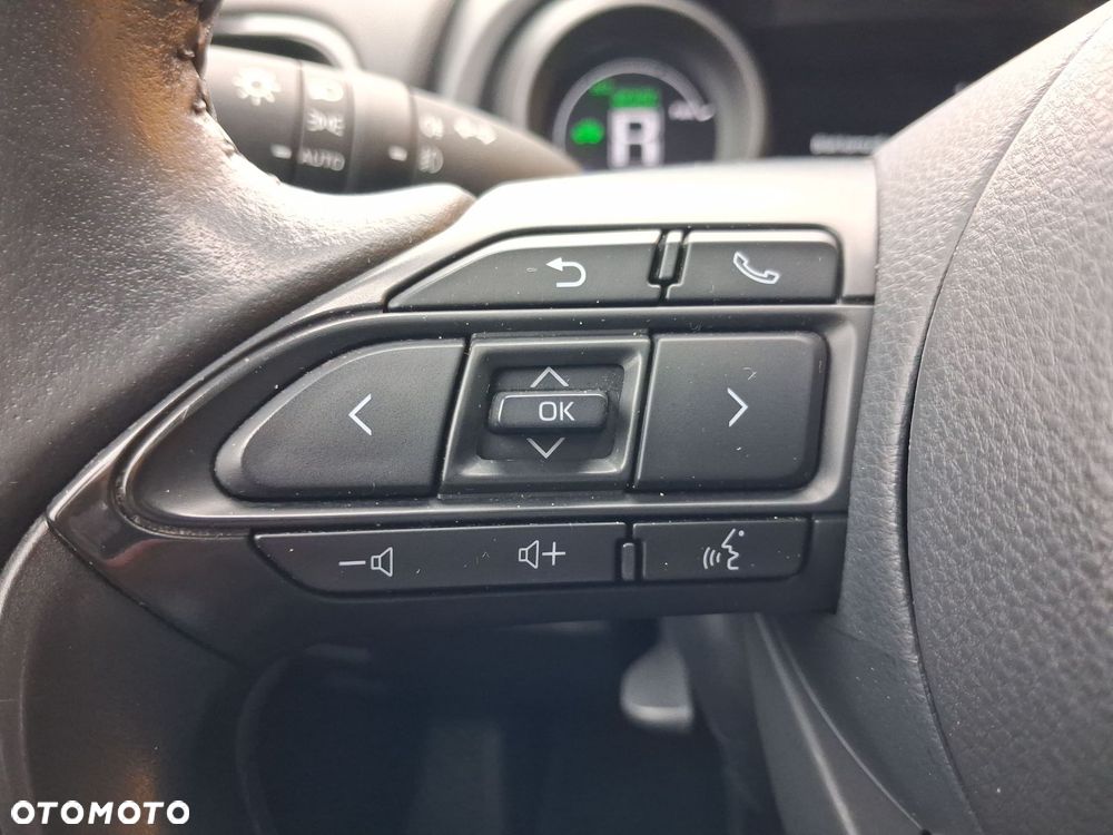 Toyota Yaris Hybrid 1.5 Comfort - 25