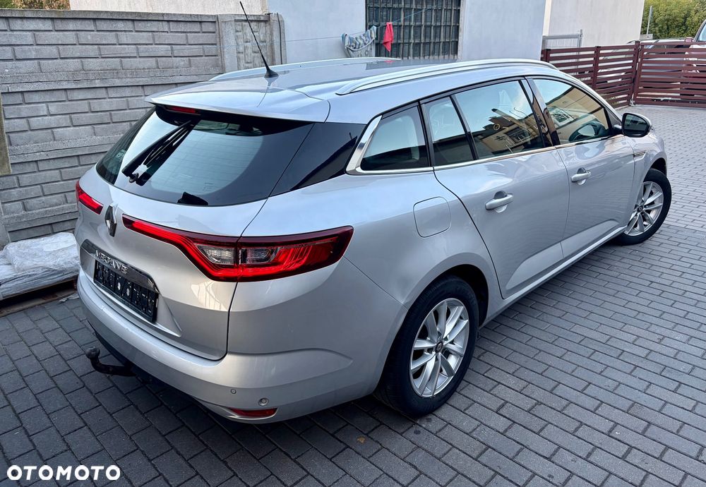 Renault Megane 1.3 TCe FAP Intens - 23