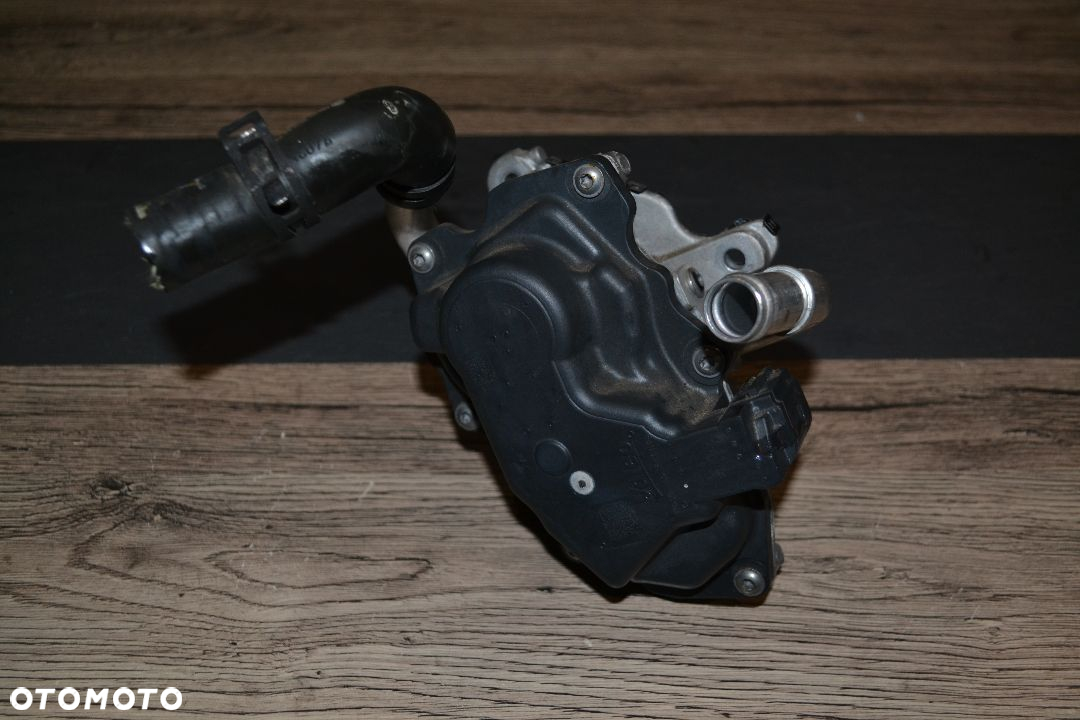 AUDI A4 B9 A5 A6 C7 ZAWÓR RECYRKULACJI SPALIN EGR 04L131501S - 6