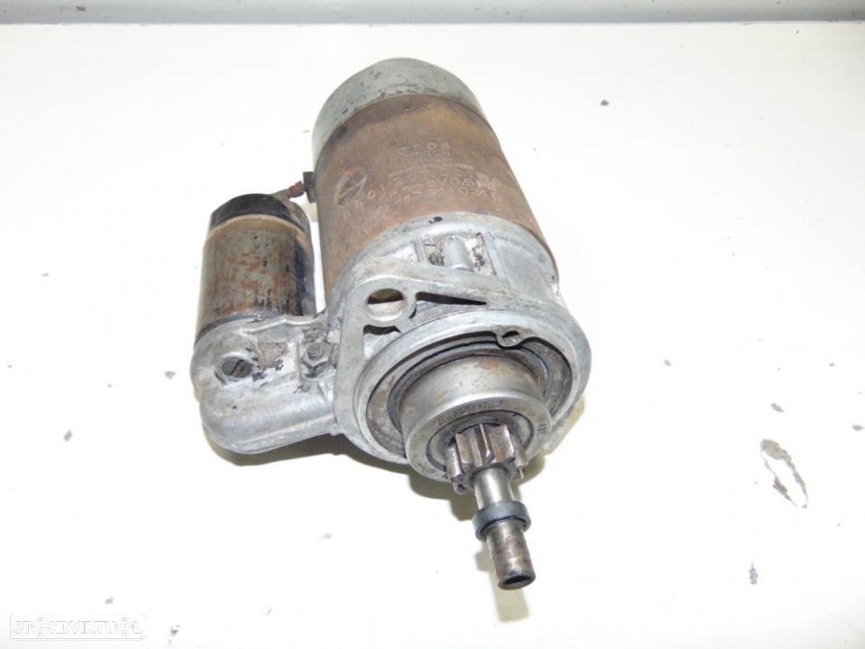 VW Carocha motor de arranque - 1