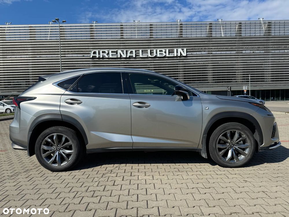 Lexus NX 300 F Sport AWD - 5