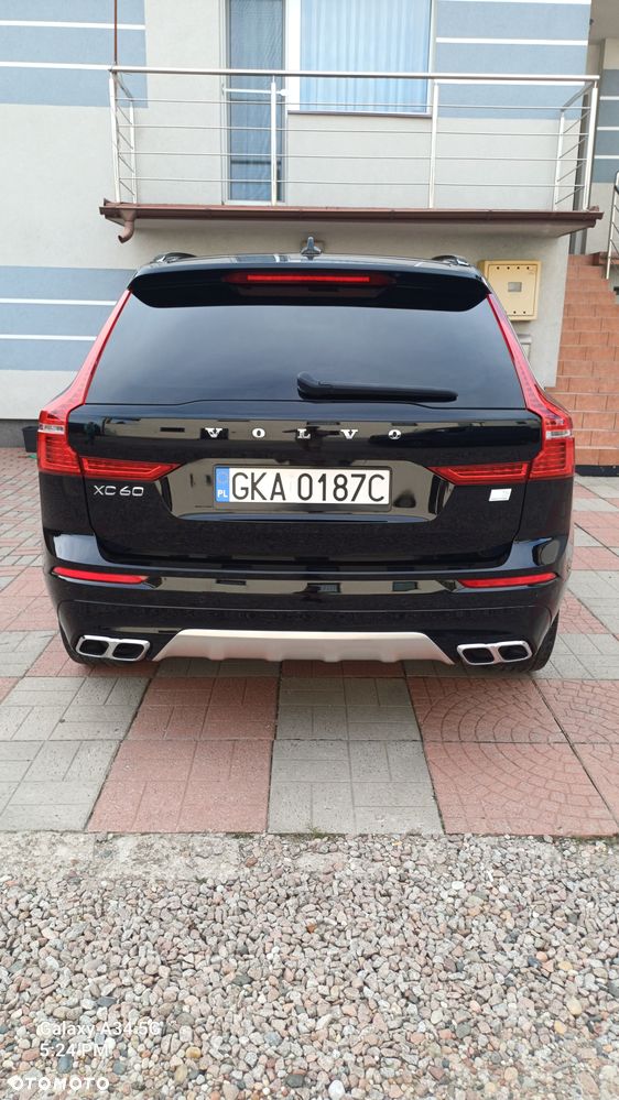 Volvo XC 60 T6 AWD Geartronic RDesign - 4