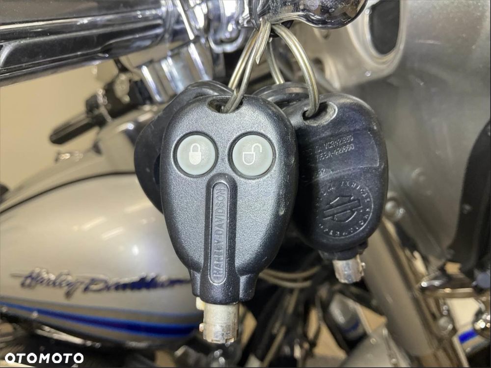 Harley-Davidson Touring Electra Glide - 8