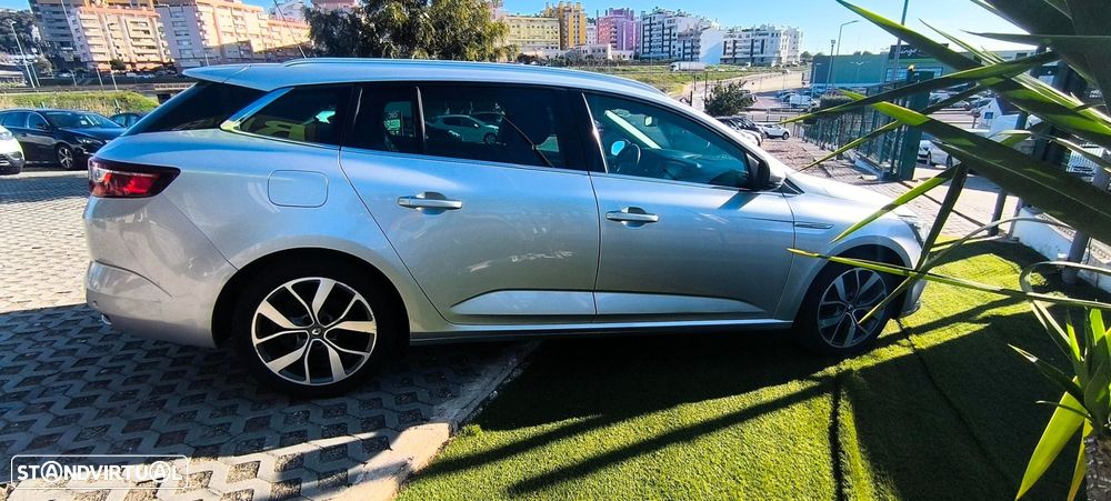 Renault Mégane Sport Tourer 1.5 dCi Limited EDC - 8