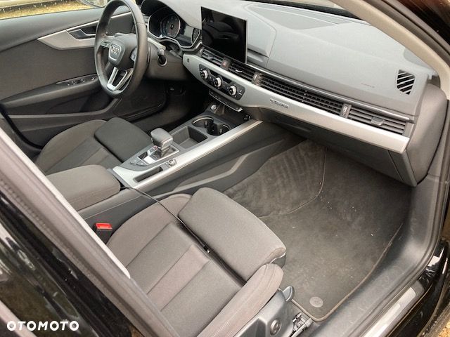 Audi A4 Avant - 2
