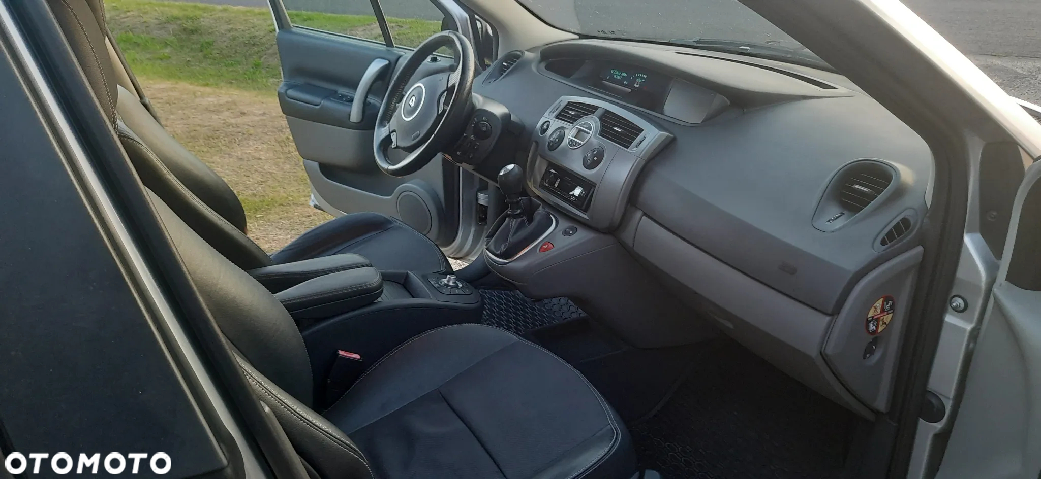 Renault Scenic 2.0T 16V Privilege - 16