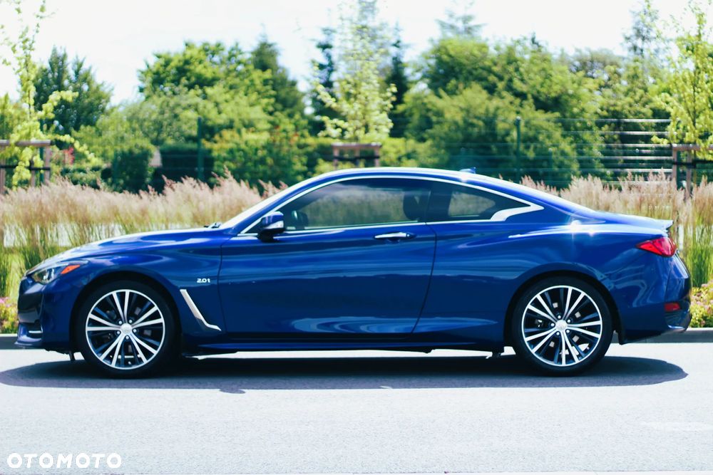 Infiniti Q60 2.0t Premium - 14