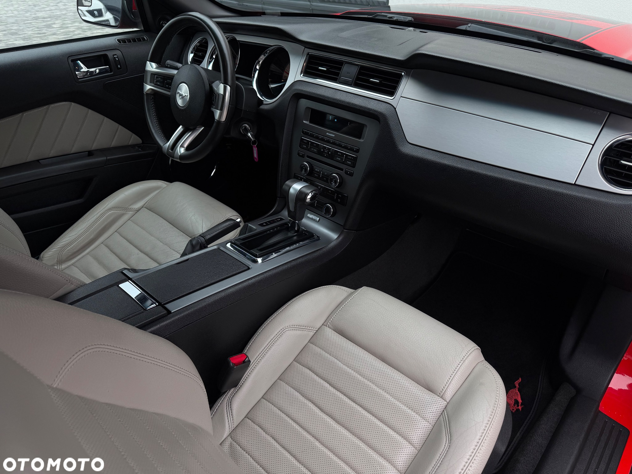 Ford Mustang 5.0 V8 GT - 25