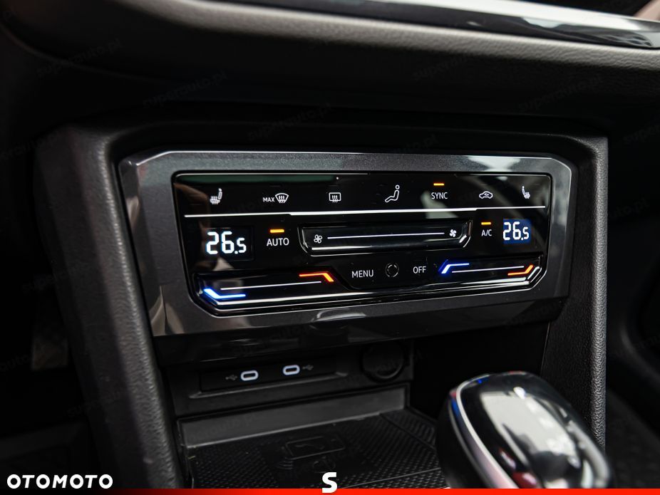 Volkswagen Tiguan 2.0 TDI SCR 4Mot Elegance DSG - 18