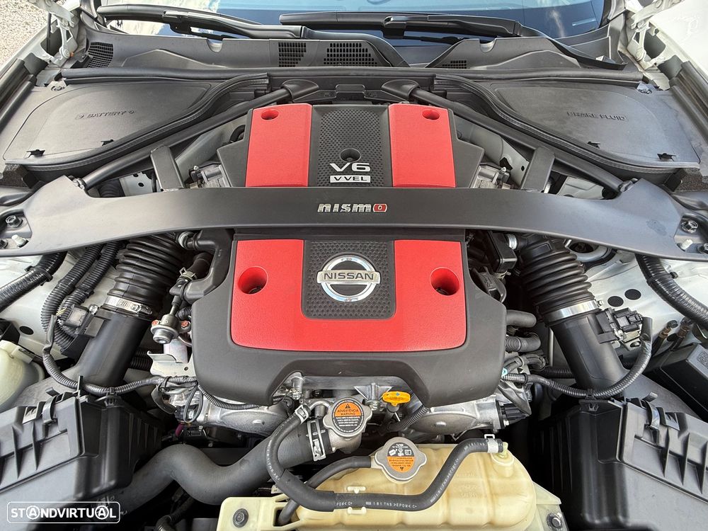 Nissan 370 Z NISMO - 6