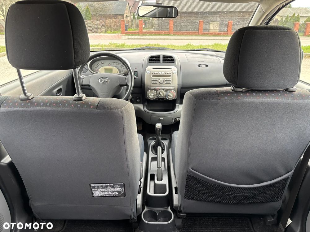 Daihatsu Sirion 1.3 - 11