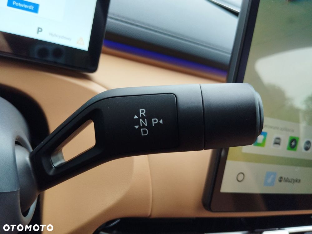 Geely Starray EM-i 1.5 PHEV Max - 24
