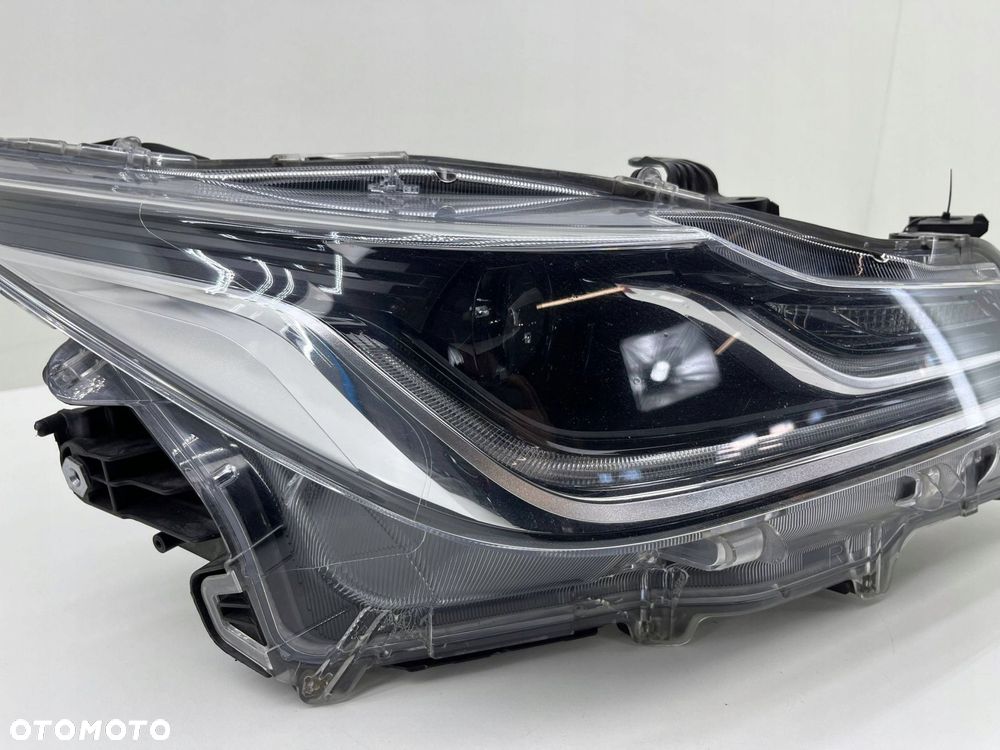 TOYOTA COTOLLA E21 PRAWA LAMPA FULL LED EUROPA 81110-02T51 - 3