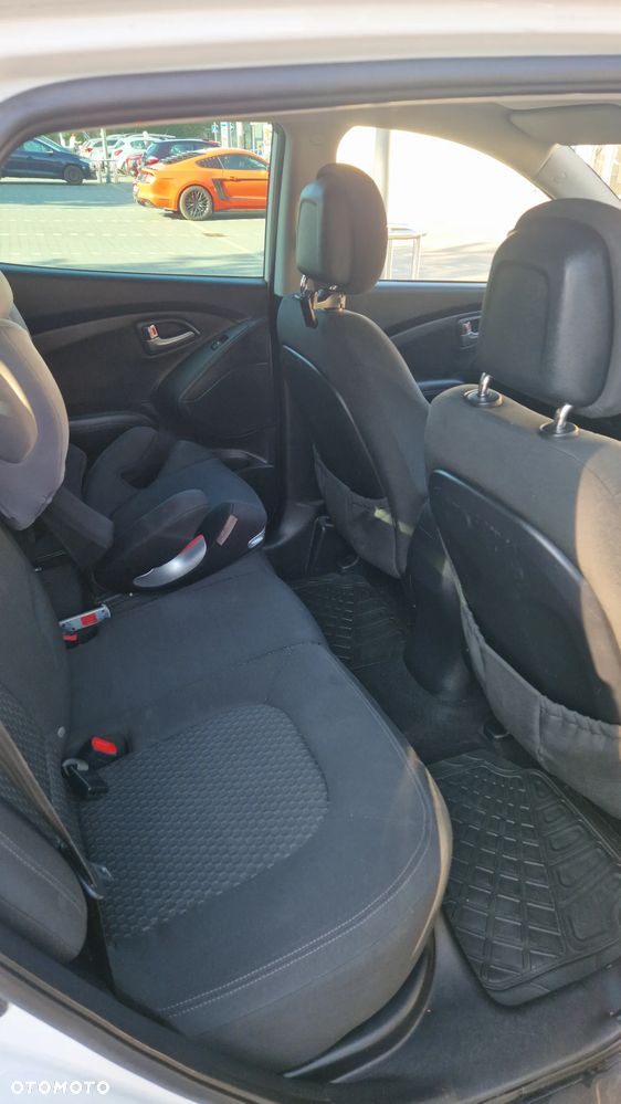 Hyundai ix35 2.0 2WD Comfort - 11
