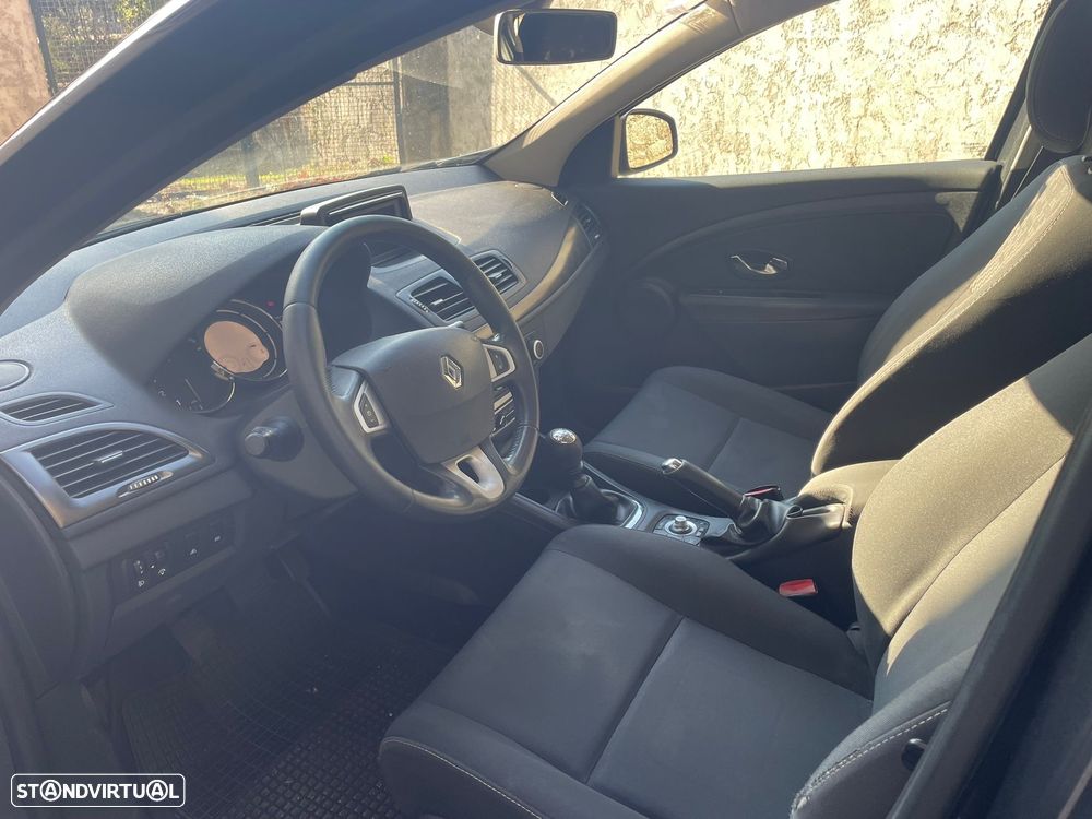 Renault Mégane 1.5 dCi Bose Edition - 10