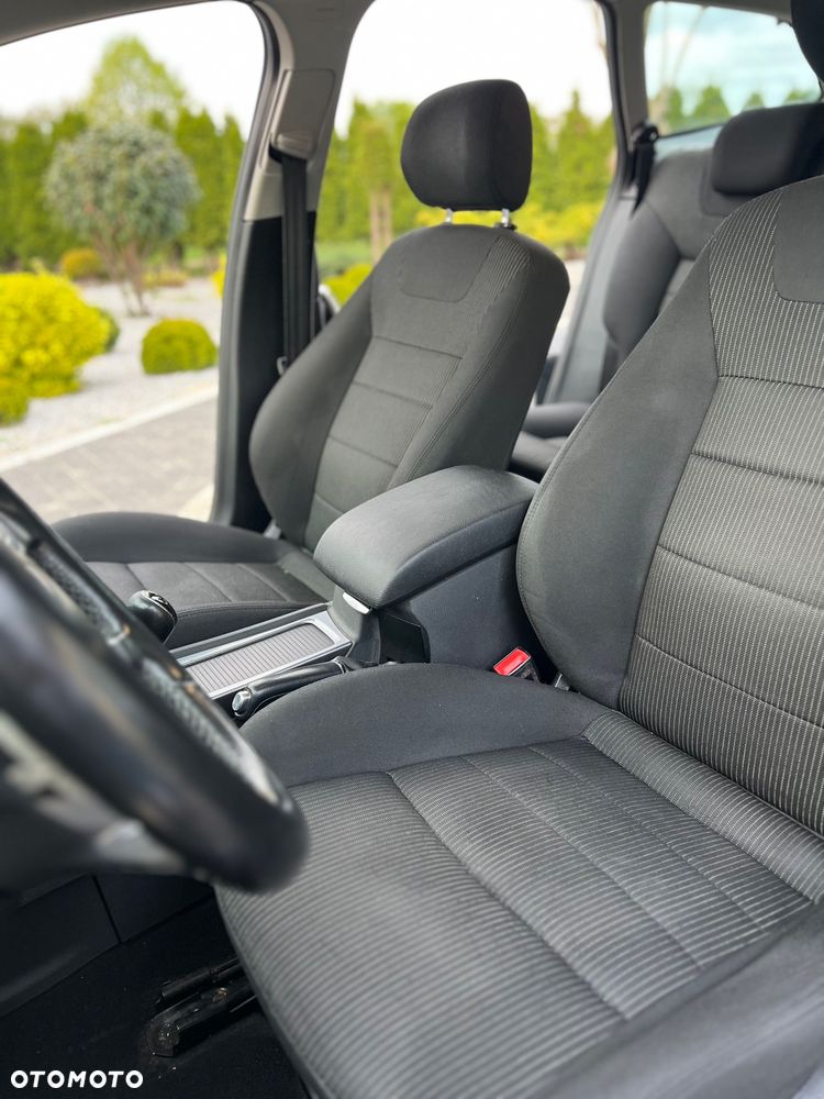 Ford Mondeo 2.0 TDCi Titanium - 9