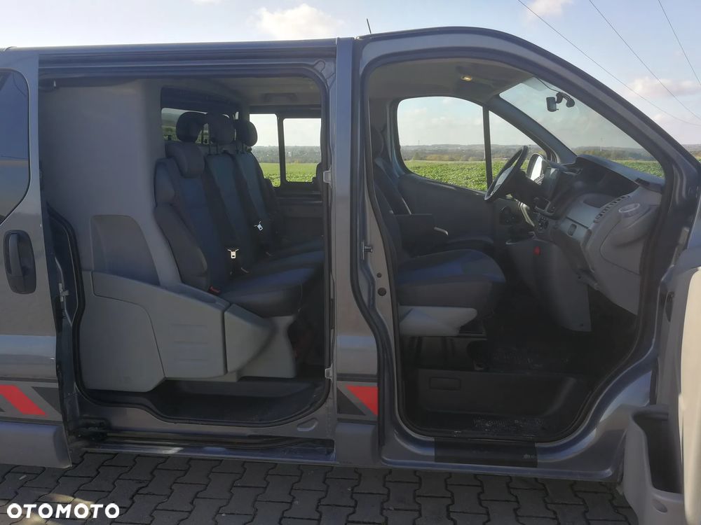 Renault Trafic - 15