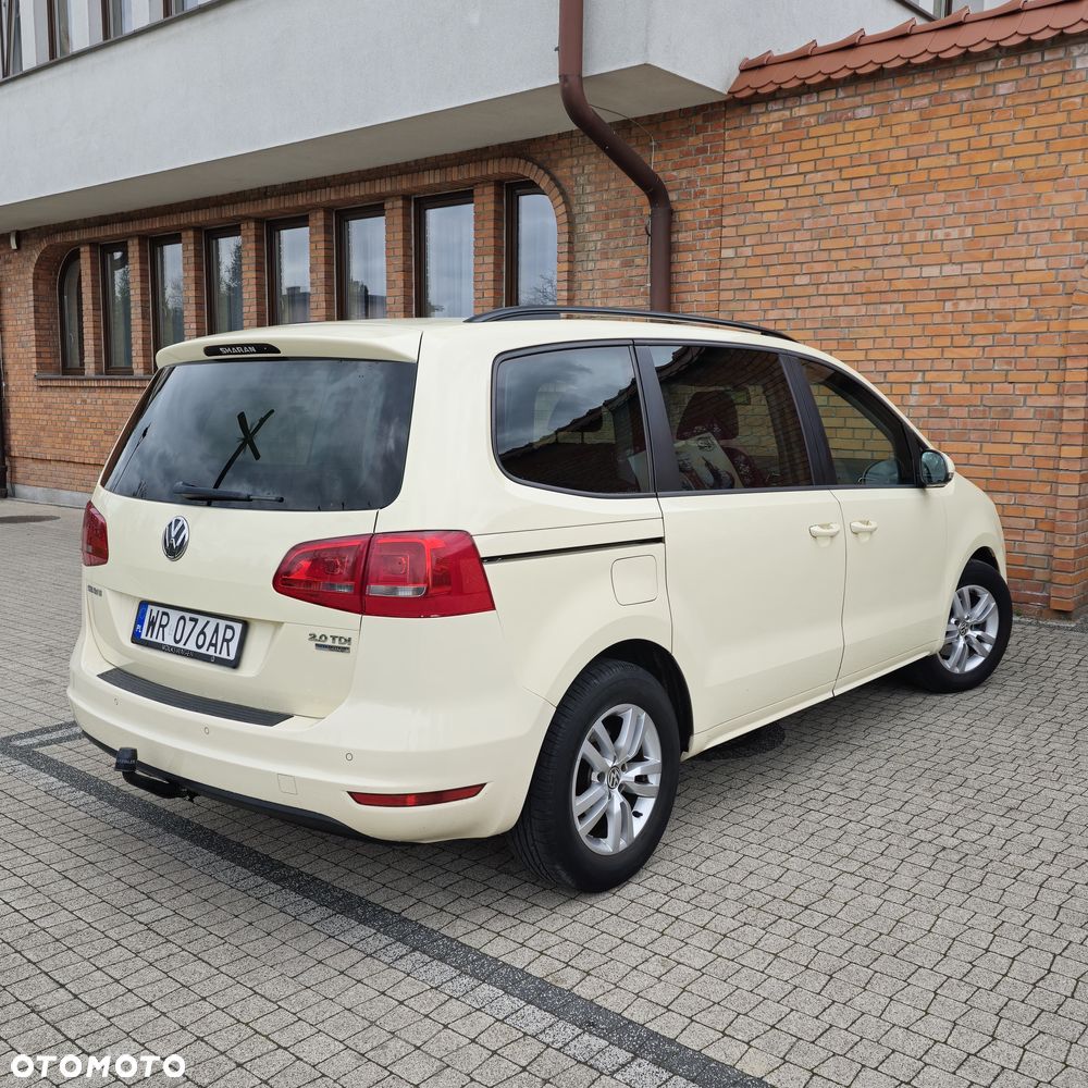 Volkswagen Sharan - 8