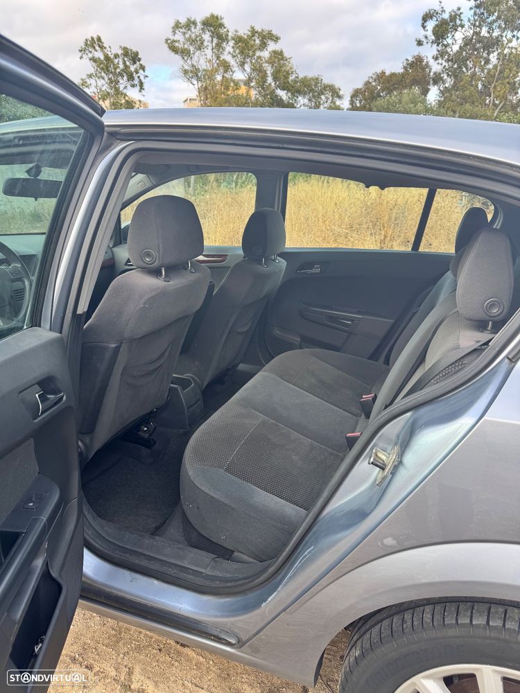 Opel Astra 1.4 Cosmo - 7