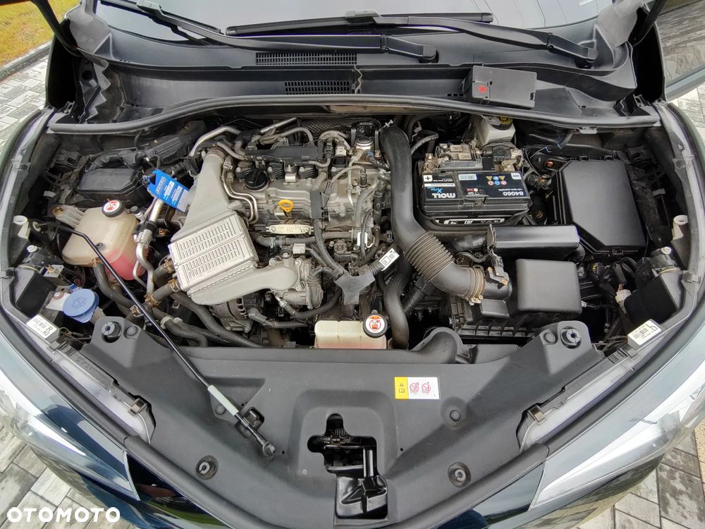 Toyota C-HR 1.2 T Premium - 16