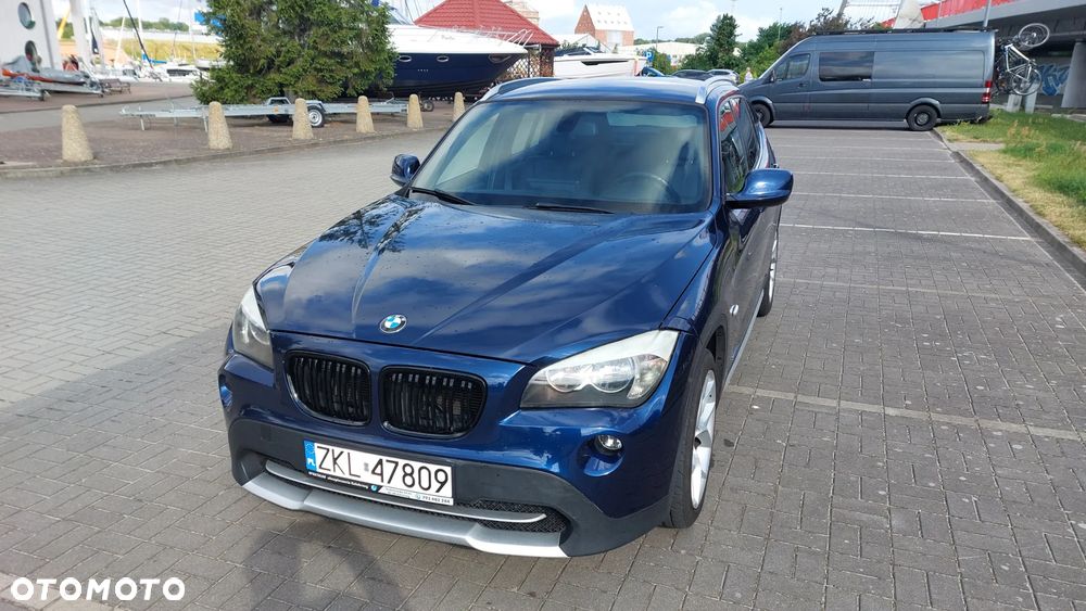 BMW X1 xDrive18d xLine - 4