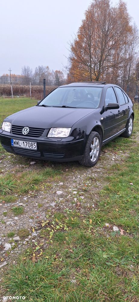 Volkswagen Bora 1.6 Basis - 2