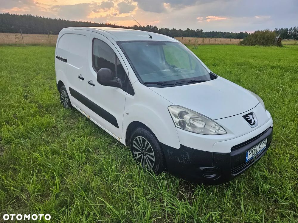 Peugeot Partner L2 Presence - 1