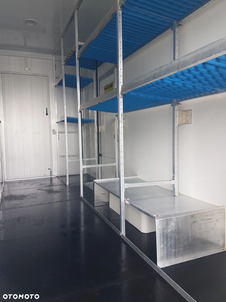 Iveco DAILY KONTENER NISKOPODŁOGOWY 4,43x2,23x2,42 SKLEP FOODTRUCK BAR KLIMA KONIOWÓZ KAMPER - 28