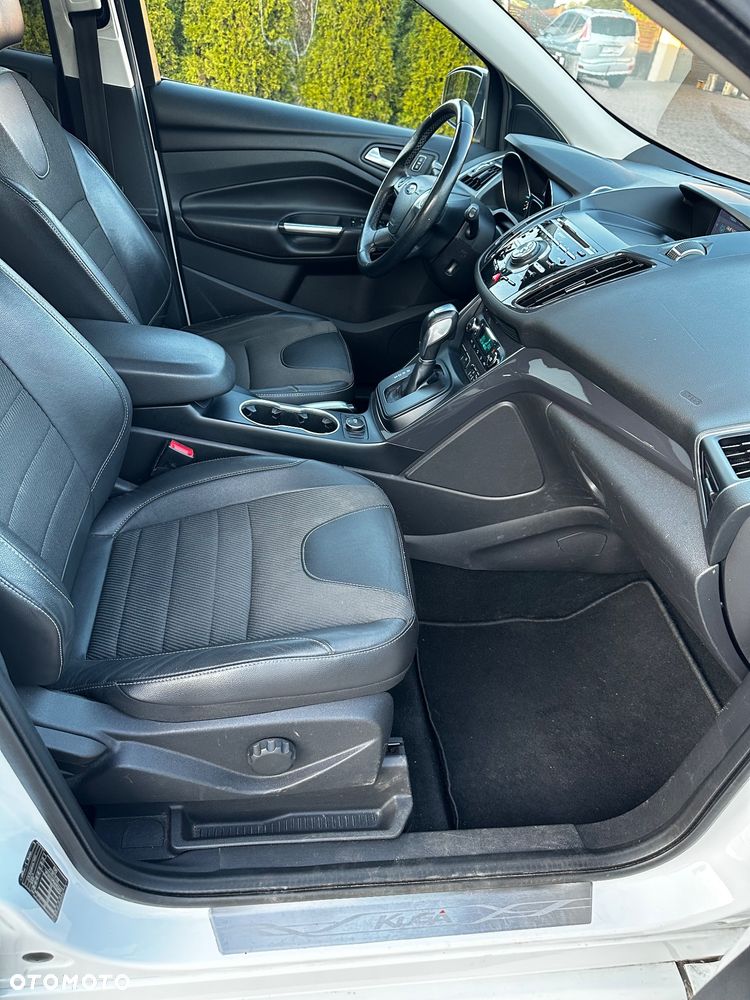 Ford Kuga 2.0 TDCi Individual MPS6 - 17