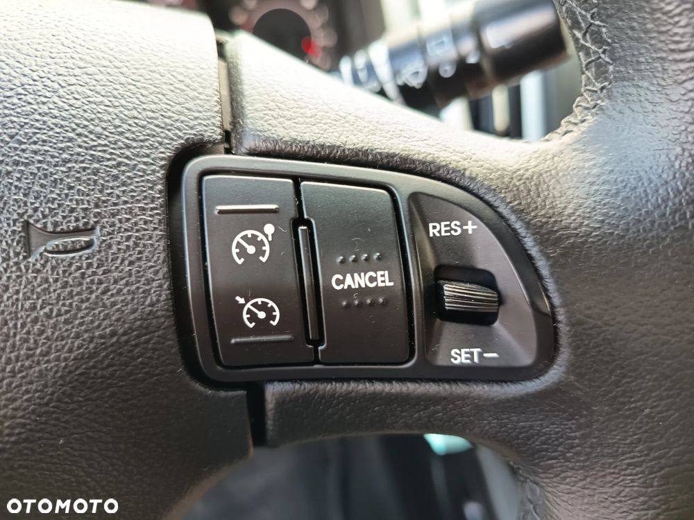 Kia Ceed 1.4 L Euro2012 - 25