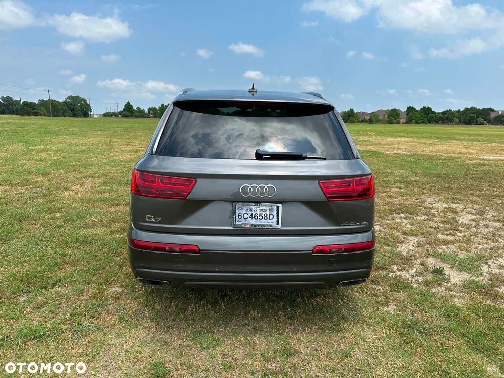 Audi Q7 3.0 TFSI Quattro Tiptronic - 6