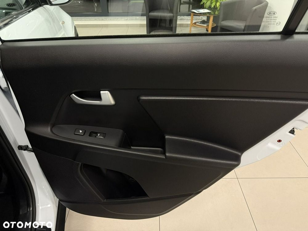Kia Sportage 1.6 GDI Business Line 2WD - 17