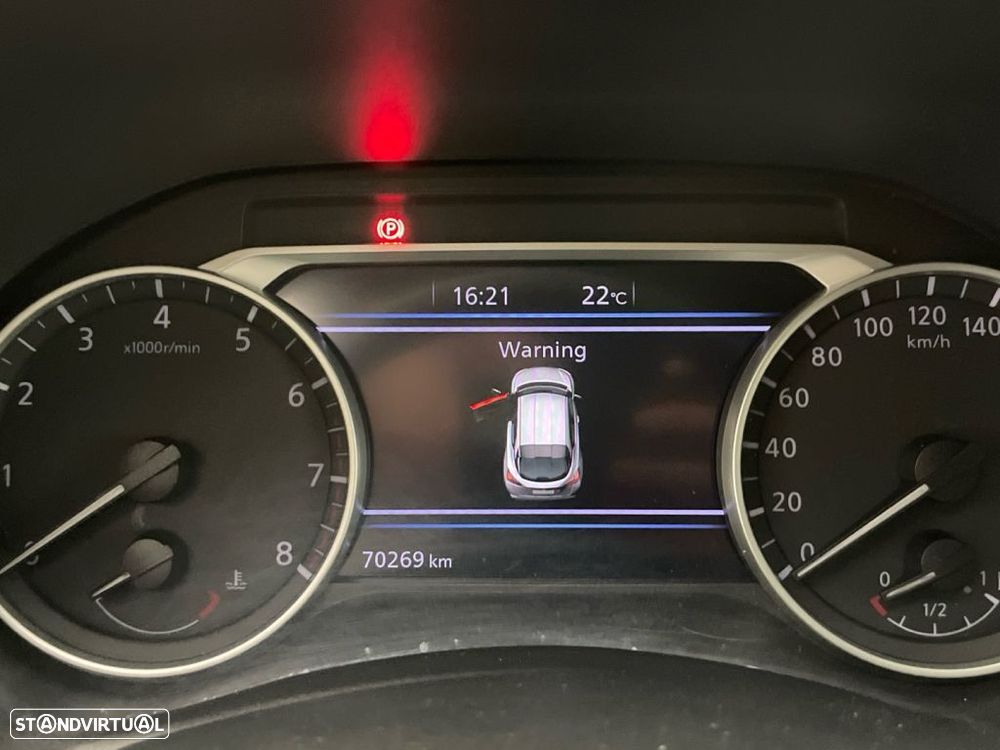 Nissan Juke 1.0 DIG-T N-Connecta - 9