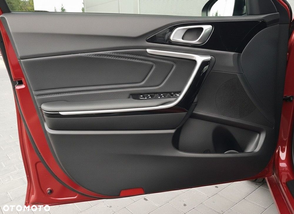 Kia XCeed 1.6 T-GDI Tribute DCT - 11