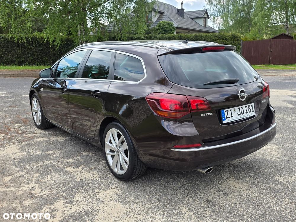 Opel Astra - 4