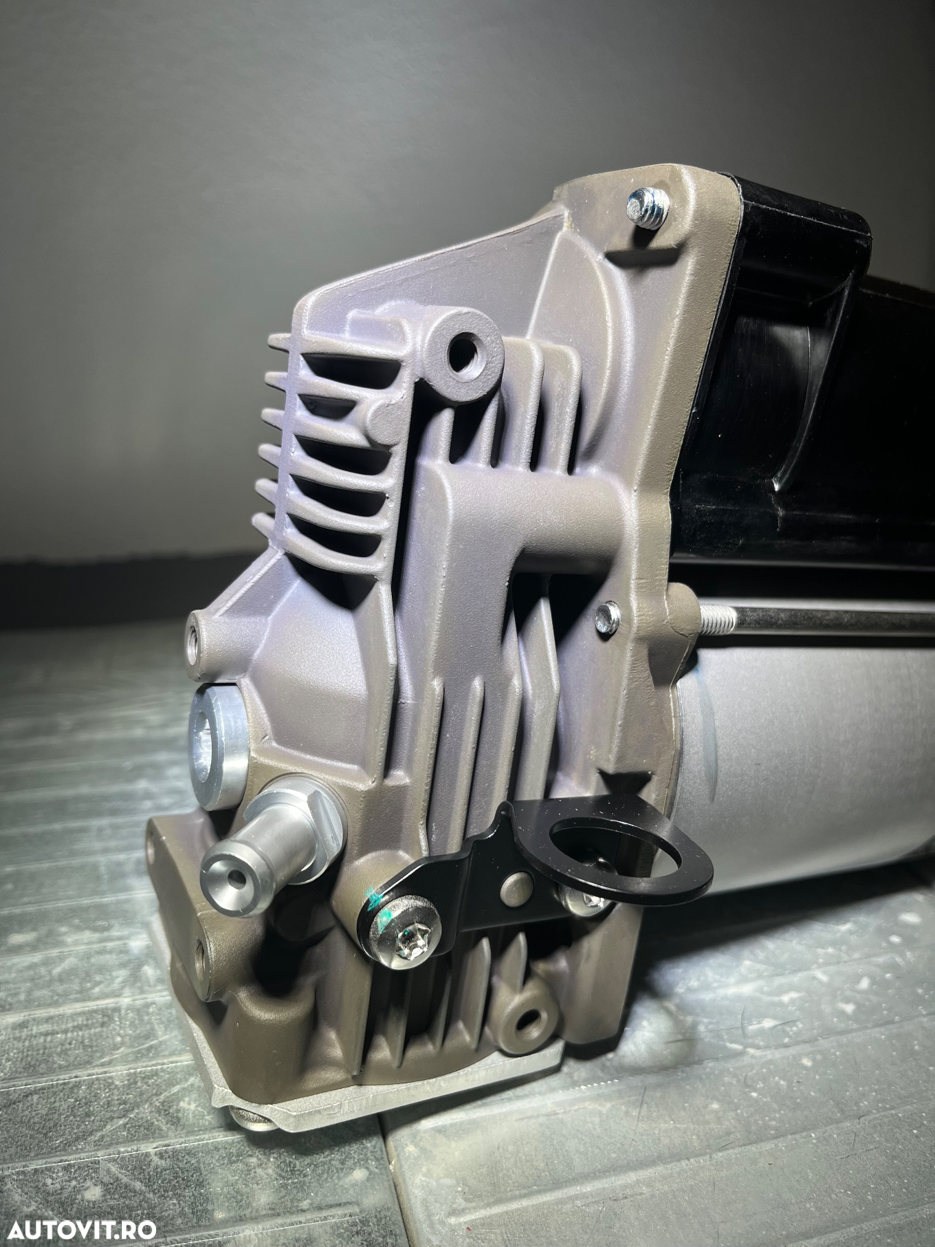 Compresor perne aer Mercedes s class e class r class cls ml Gla golf GLE/ GL/ Vitò / Viano / Sprinter w639 w906 w292  w211 w221 w222 w212 w218 - 21