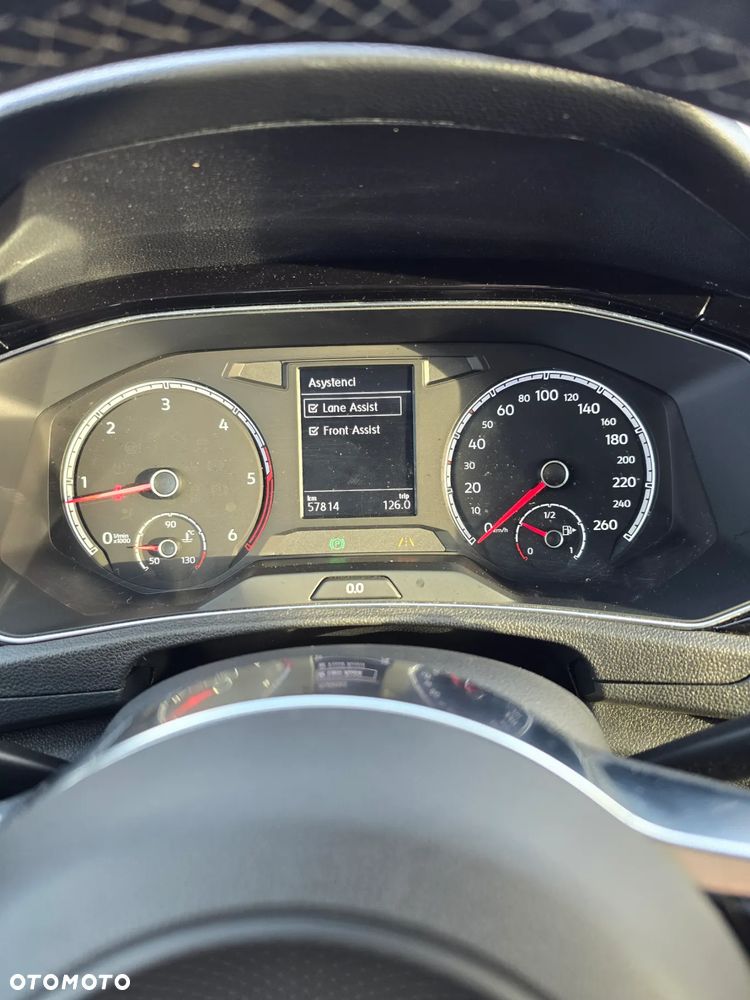 Volkswagen T-Roc 1.6 TDI SCR UNITED - 32