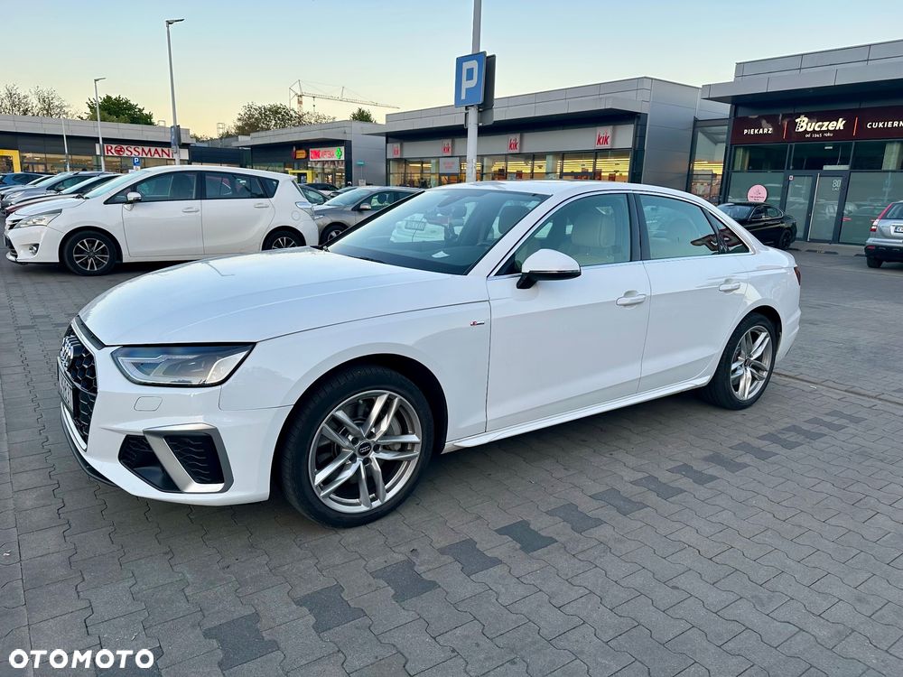 Audi A4 Limousine 45 TFSI mHEV Quattro S Line S tronic - 4