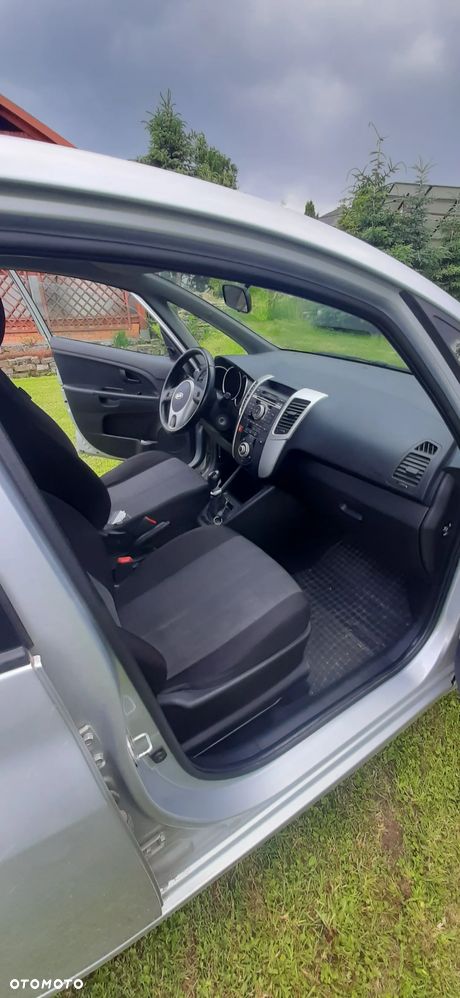 Kia Venga 1.4 M - 4