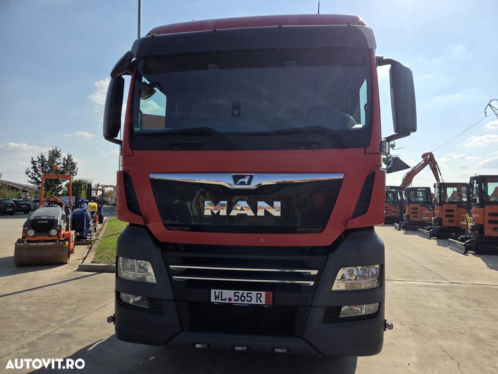 MAN TGX 18.500 4x2, 2018, 485.044km, rulata in GERMANIA, Carte identitateRAR, KIT BASCULARE, FULL OPTION, cutie automata+intarder, frigider, Aer cond STATIONARE, jante Aluminiu, anv 80% ok, rez aluminiu, posibilitate leasing 2 ani-PROMOTIE 21.900 Eur+Tva - 3