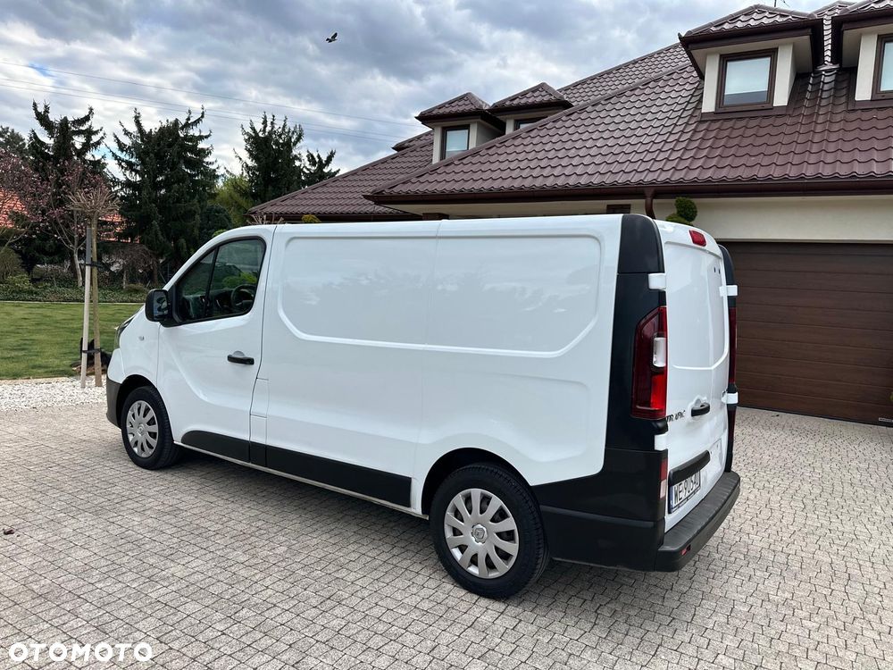 Renault trafic - 3
