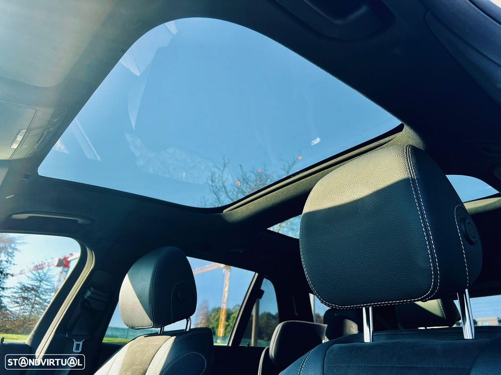 Mercedes-Benz E 300 de AMG Line - 11