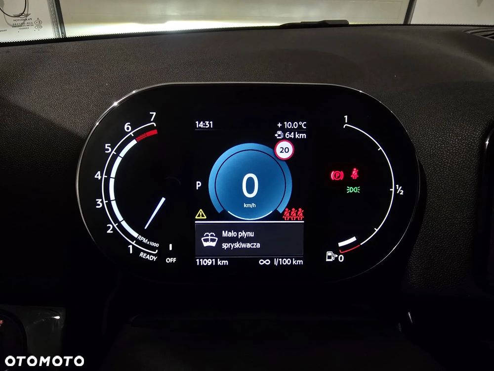 MINI Countryman Cooper Classic Trim - 11