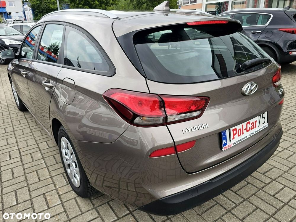 Hyundai i30 1.5 DPI Modern - 8