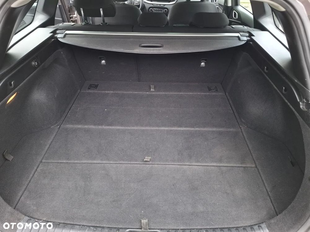 Kia Ceed 1.0 T-GDI M - 10