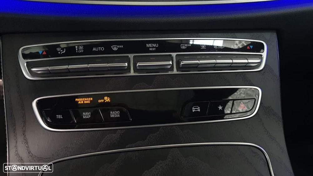 Mercedes-Benz E 300 de 9G-TRONIC AMG Line - 25