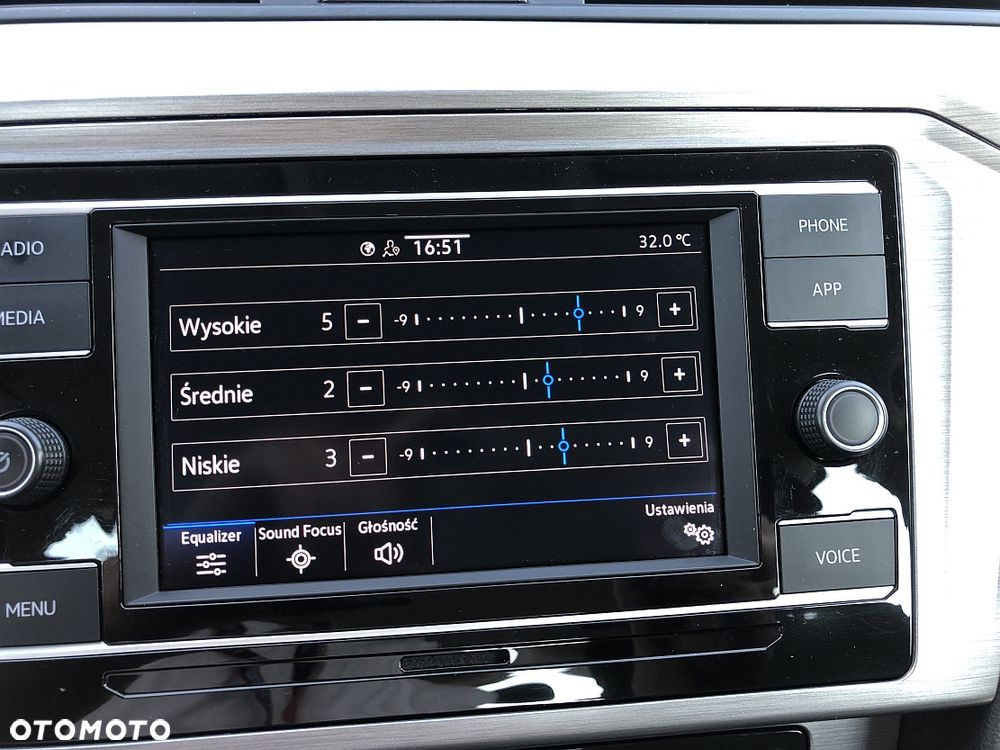 Volkswagen Passat 2.0 TDI EVO Business DSG - 17