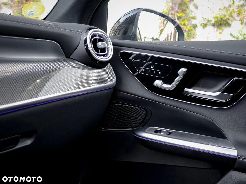 Mercedes-Benz GLC 220 d mHEV 4-Matic Avantgarde - 25