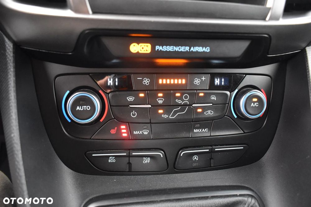 Ford TRANSIT CONNECT 230 L2 - 24